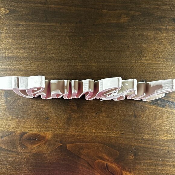 "Thankful" Cream Resin Decor in Elegant Cursive - Picture 4 of 4